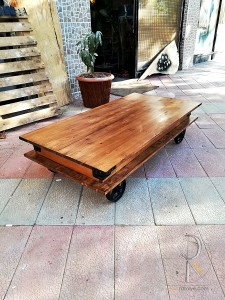 Döküm Tekerli Sandıklı Masif Ahşap Sehpa - DTS06 - 6