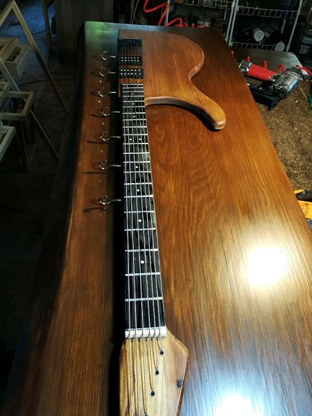 Gitar Tasarım Askılık - Ceviz - RTL16-3 - 5