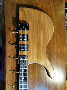 Gitar Tasarım Askılık - Ceviz - RTL16-3 - 6